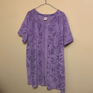 Purple leaf robe
